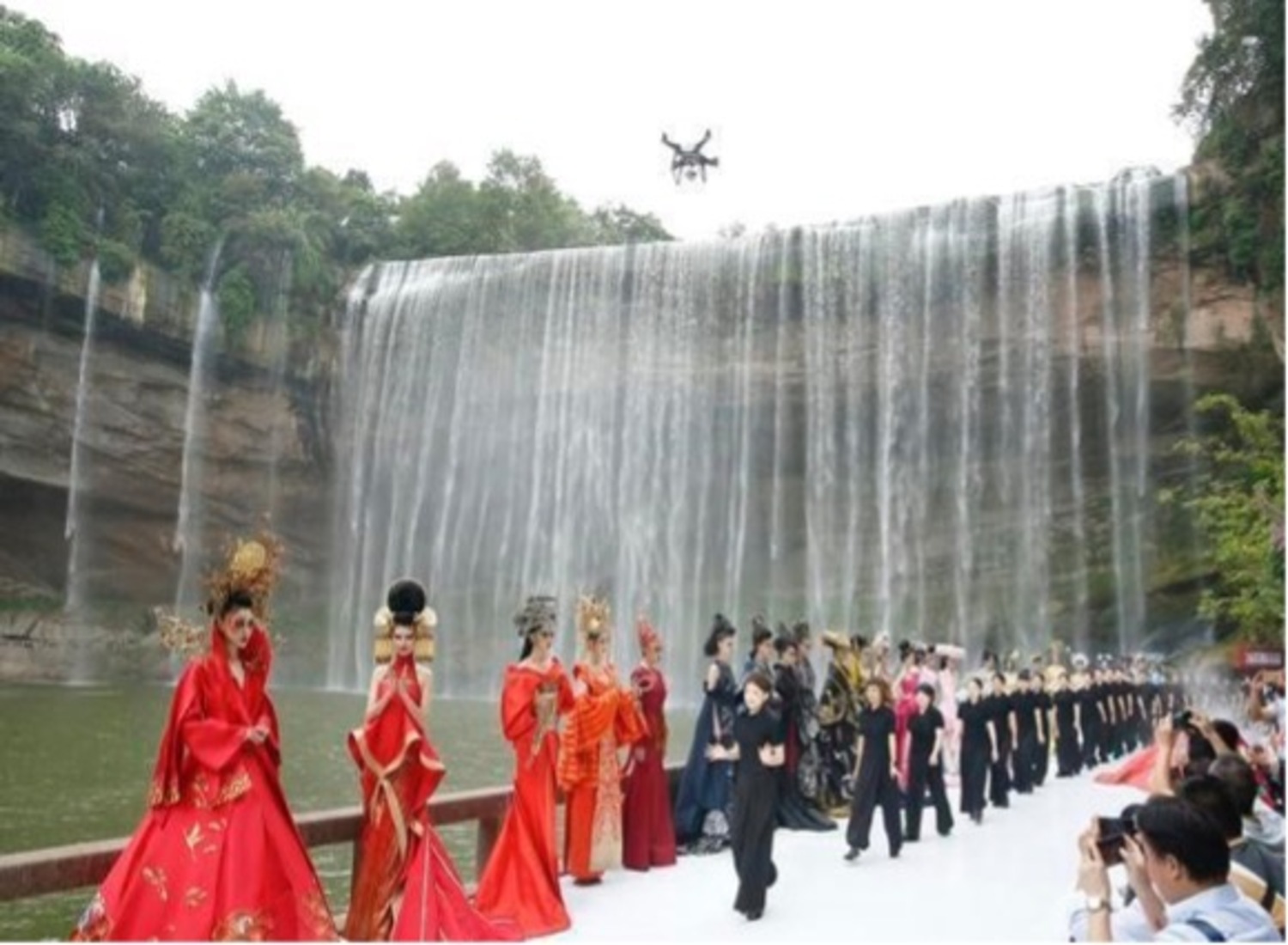 China Chongqing International Fashion Week 2019 2