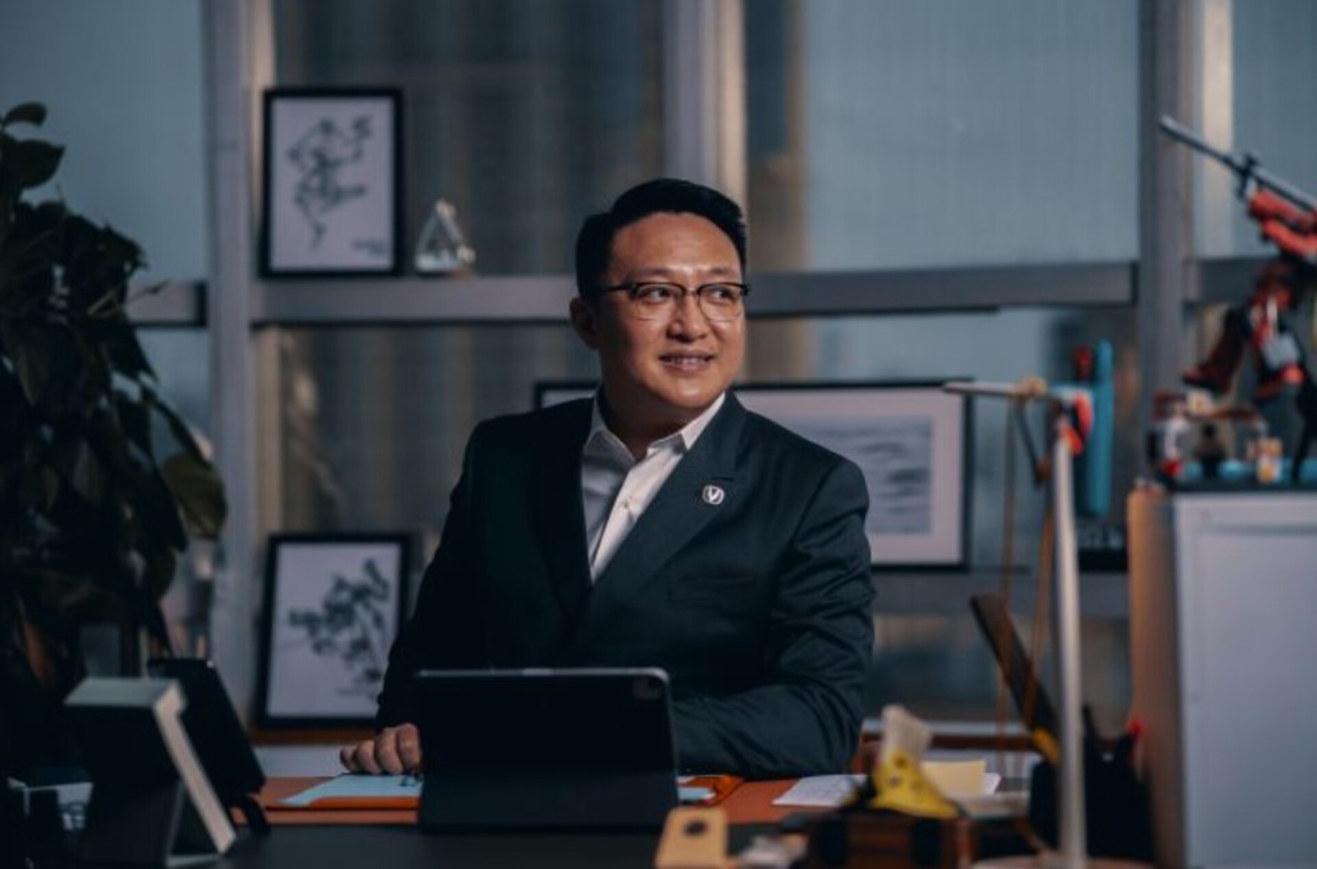 Top Ten Industrial Designers in Sichuan and Chongqing Chen Zheng 1
